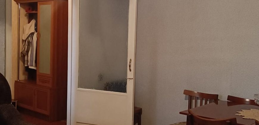 იყიდება 3 ოთახიანი ბინა გორში, კომბინატის დასახელებაში