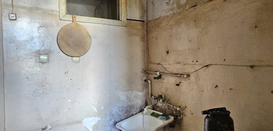 იყიდება 3 ოთახიანი ბინა გორში, წყაროს უბანში