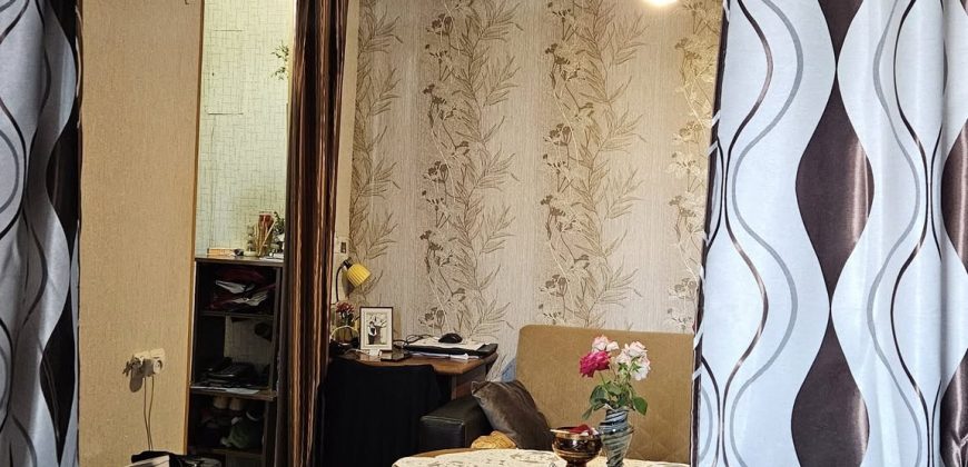 იყიდება 1 ოთახიანი ბინა გორში, სტალინის ქუჩის მიმდებარედ