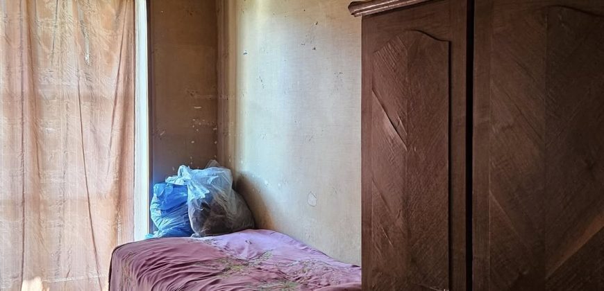 იყიდება 3 ოთახიანი ბინა გორში, წყაროს უბანში