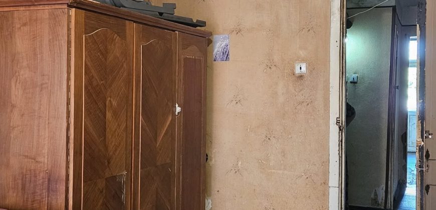 იყიდება 3 ოთახიანი ბინა გორში, წყაროს უბანში