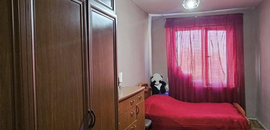 იყიდება 2 ოთახიანი ბინა გორში, კომბინატის დასახლებაში