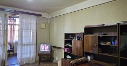 იყიდება 3 ოთახიანი ბინა გორში, წყაროს უბანში