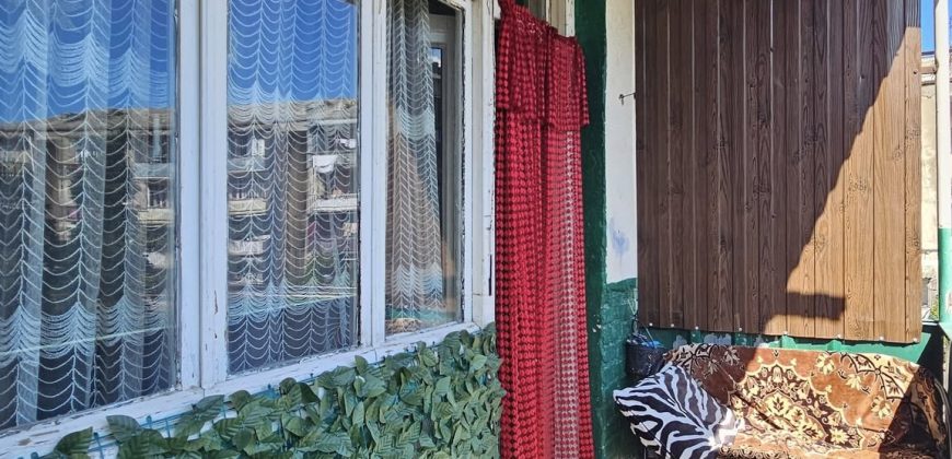 იყიდება 2 ოთახიანი ბინა გორში, კომბინატის დასახლებაში