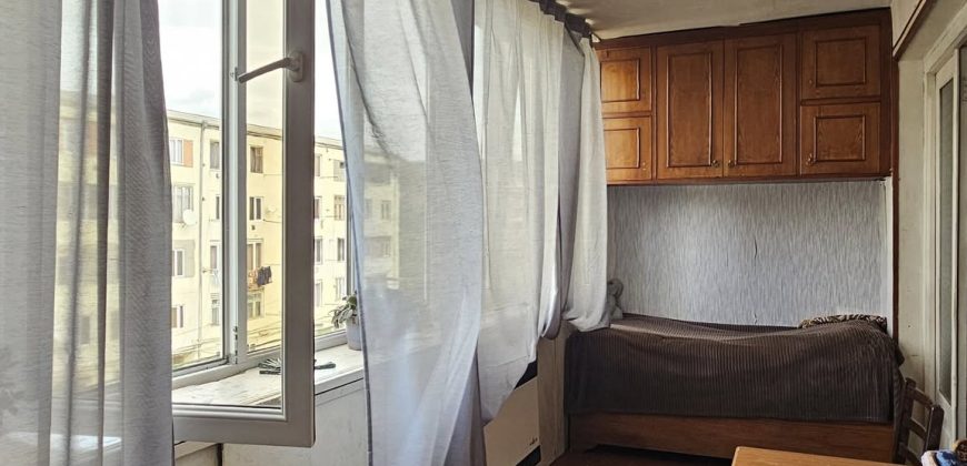 იყიდება2 ოთახიანი ბინა გორში, წმინდა წყლის დასახლებაში