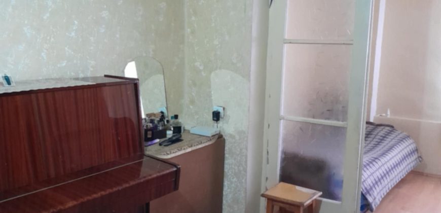 ქირავდება ოთახნახევიანი ბინა გორში, კომბინატის დასახლებაში