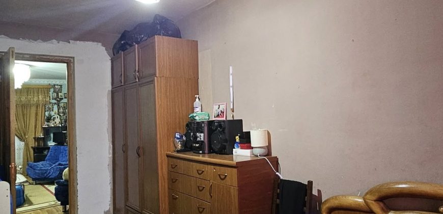 იყიდება 2 ოთახიანი ბინა გორში, კომბინატის დასახლებაში