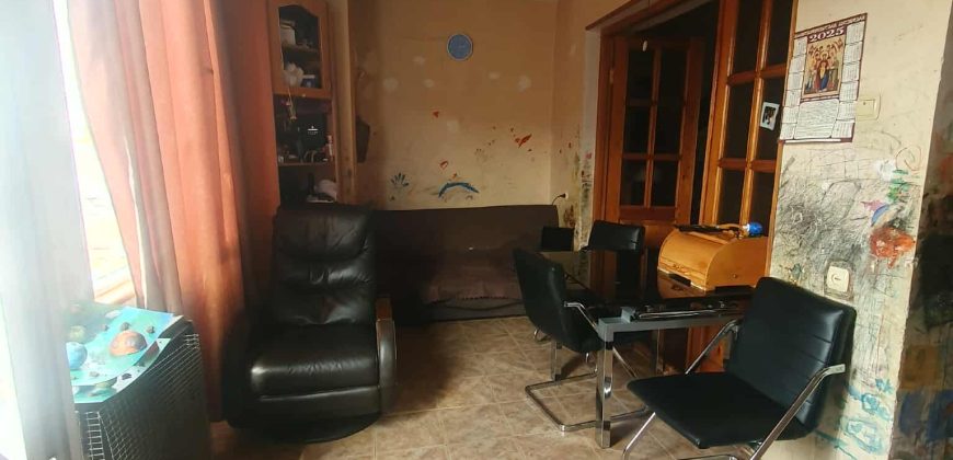 იყიდება 2 ოთახიანი ბინა გორში, სტალინის გამზირზე