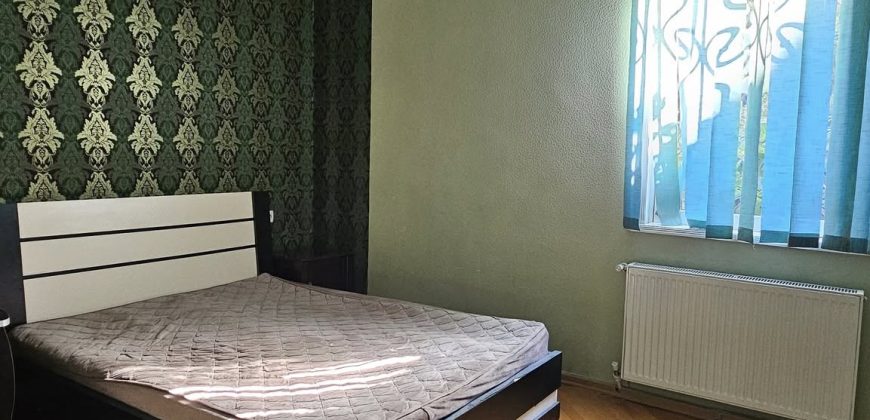 ქირავდება 3 ოთახიანი ბინა გორში, ჭავჭავაძის გამზირზე