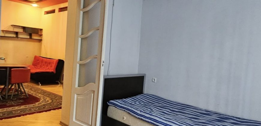 ქირავდება 3 ოთახიანი ბინა გორში, ჭავჭავაძის გამზირზე