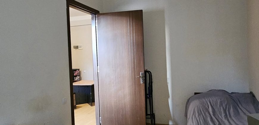 იყიდება 2 ოთახიანი ბინა გორში, კომბინატის დასახლებაში