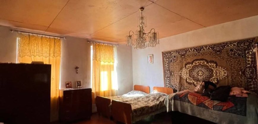 იყიდება 2 სართულიანი სახლი გორის რაიონ, სოფ. არაშენდაში