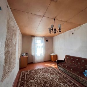 იყიდება 2 სართულიანი სახლი გორის რაიონ, სოფ. არაშენდაში