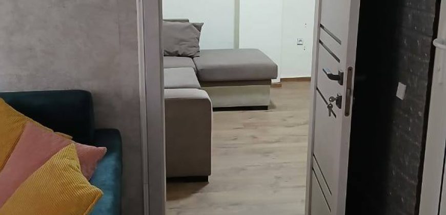 იყიდება 2 ოთახიანი ბინა თბილისში, დიღმის მასივში