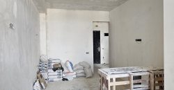 იყიდება 2 ოთახიანი ბინა ქ. გორის ცენტრში