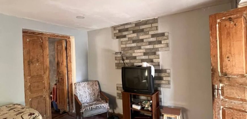 იყიდება 2 სართულიანი სახლი გორის რაიონ, სოფ. არაშენდაში