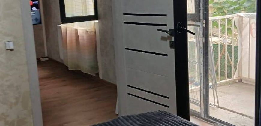 იყიდება 2 ოთახიანი ბინა თბილისში, დიღმის მასივში