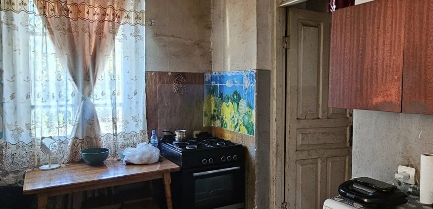 იყიდება ბელეტაჟი ქ. გორის ცენტრში