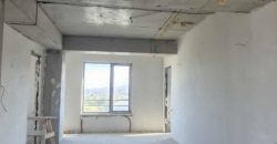 იყიდება 4 ოთახიანი ბინა გორში, კომბინატის დასახლებაში