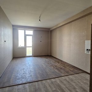 იყიდება 2 ოთახიანი ბინა გორში, ჭალის დასახლებაში