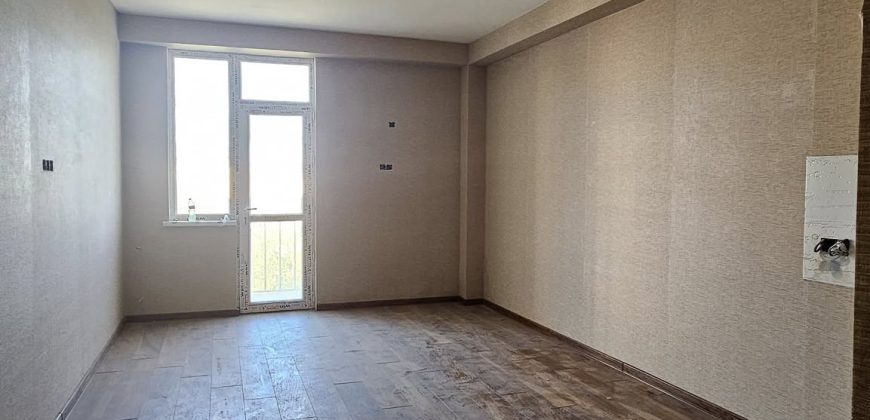 იყიდება 2 ოთახიანი ბინა გორში, ჭალის დასახლებაში