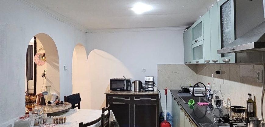 იყიდება საკუთარი სახლი გორში, წყაროს უბანში