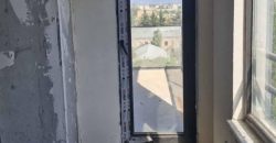 იყიდება 4 ოთახიანი ბინა გორში, კომბინატის დასახლებაში