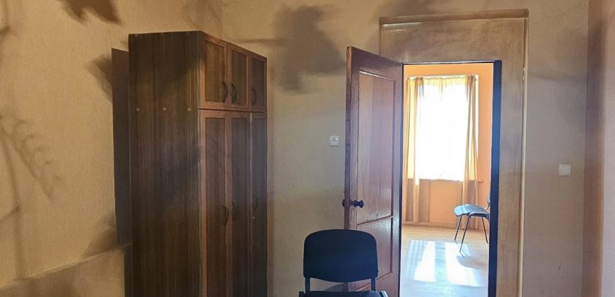 იყიდება 2 სართულიანი სახლი გორის რაიონ, სოფ. ქვახვრელში