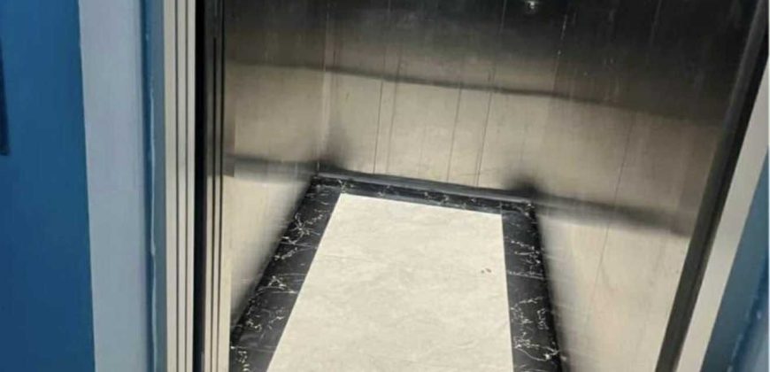 იყიდება 2 ოთახიანი ბინა ქ. გორის ცენტრში