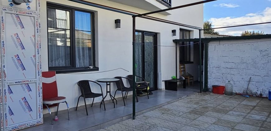 იყიდება 2 სართულიანი სახლი გორში, კვერნაკის დასახლებაში