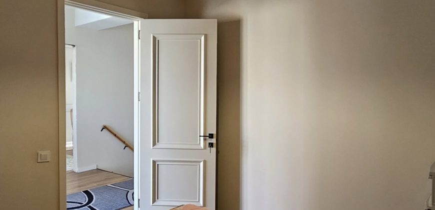 იყიდება 2 სართულიანი სახლი გორში, კვერნაკის დასახლებაში