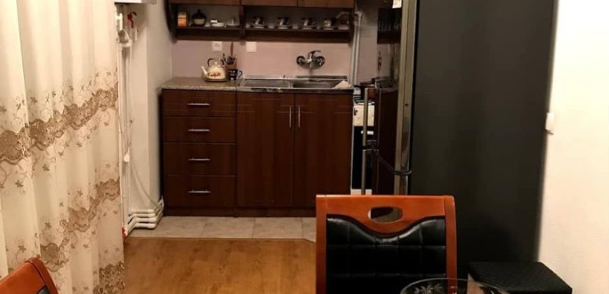 ქირავდება 3 ოთახიანი ბინა გორში, სტალინის გამზირზე