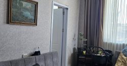 იყიდება 3 ოთახიანი ბინა გორში, კომბინატის დასახლებაში