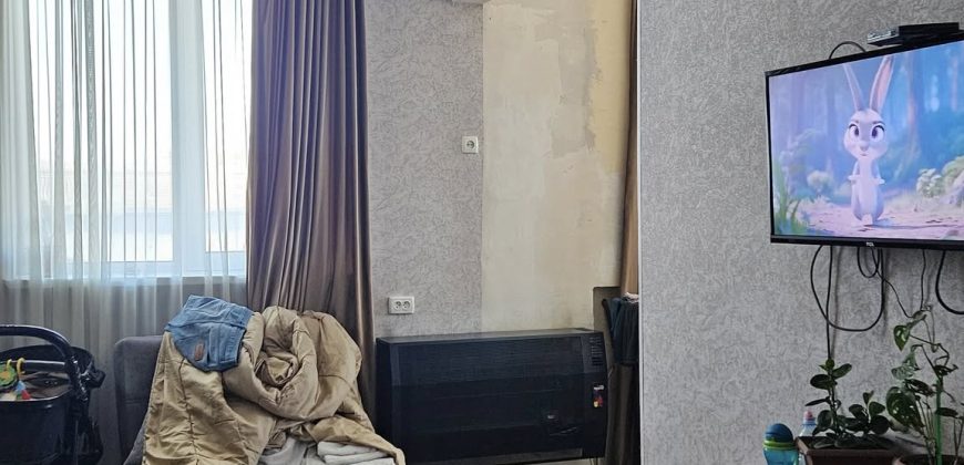 იყიდება 3 ოთახიანი ბინა გორში, კომბინატის დასახლებაში