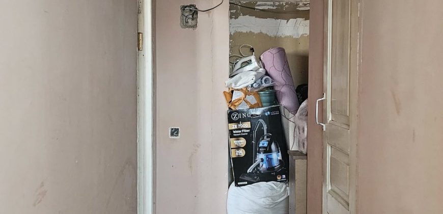 იყიდება 3 ოთახიანი ბინა გორში, კომბინატის დასახლებაში