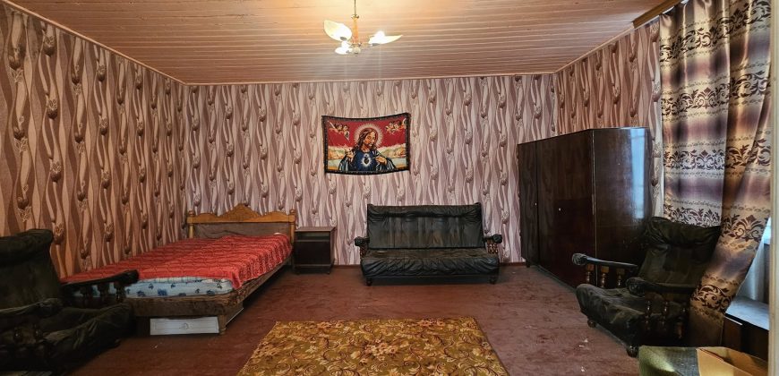 გირავდება მიწის ნაკვეთი 2 საცხოვრებელი ფართით გორის რაიონ, სოფ. ხიდისთავში