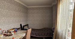 იყიდება 3 ოთახიანი ბინა გორში, კომბინატის დასახლებაში