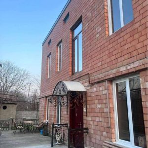 იყიდება 2 სართულიანი სახლი გორის რაიონ, სოფ. კარალეთში