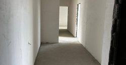 იყიდება 3 ოთახიანი ბინა ქ. გორის ცენტრში