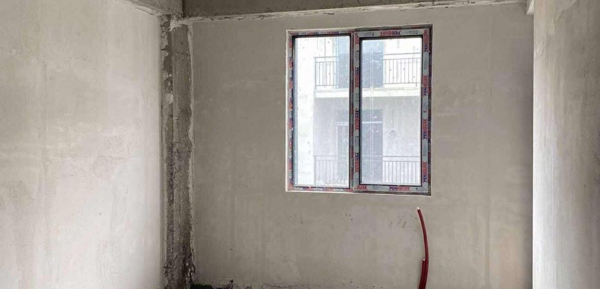 იყიდება 2 ოთახიანი ბინა გორში, ჭალის დასახლებაში