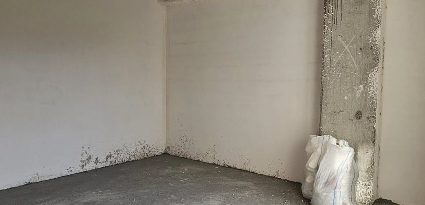 იყიდება 4 ოთახიანი ბინა გორში, ჭალის დასახლებაში