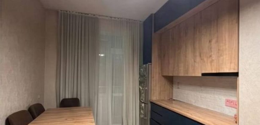 იყიდება 2 ოთახიანი ბინა გორში, კომბინატის დასახლებაში