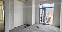 იყიდება 4 ოთახიანი ბინა გორში, ჭალის დასახლებაში