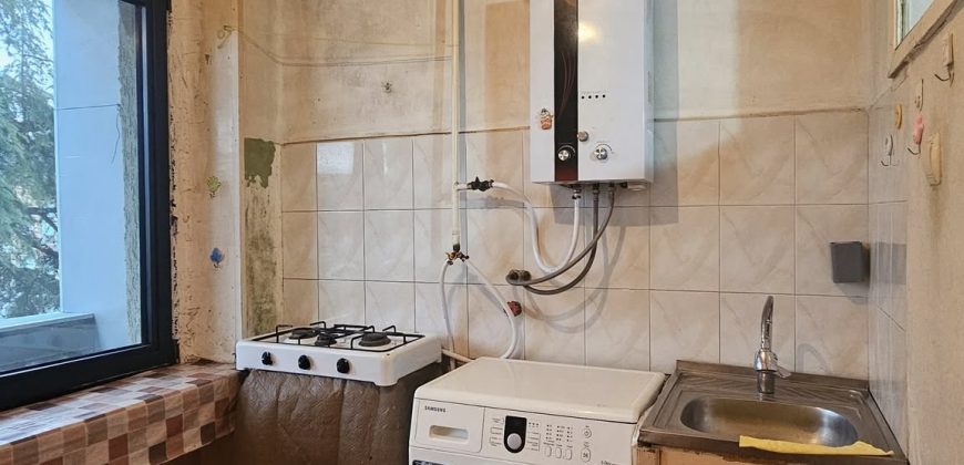 ქირავდება 1 ოთახიანი ბინა გორში, სტალინის გამზირზე