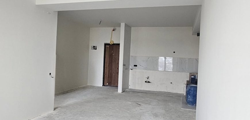 იყიდება 3 ოთახიანი ბინა გორში, კომბინატის დასახლებაში