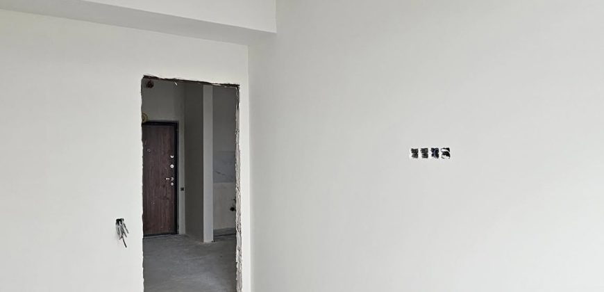 იყიდება 3 ოთახიანი ბინა გორში, კომბინატის დასახლებაში