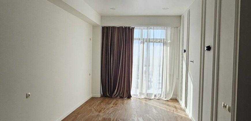 იყიდება 2 ოთახიანი ბინა გორში, ჭალის დასახლებაში