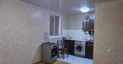 იყიდება 5 ოთახიანი ბინა კომერცოული ფართით გორში, კომბინატის დასახლებაში