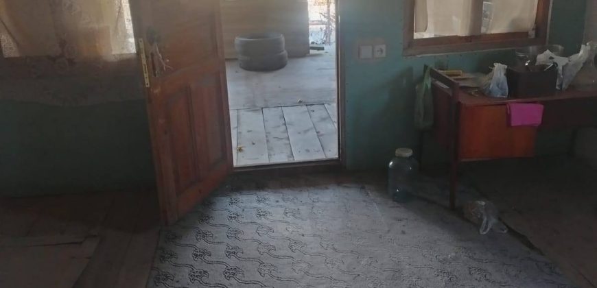 იყიდება 2 სართულიანი სახლი გორში, წმინდა წყლის დასახლებაში