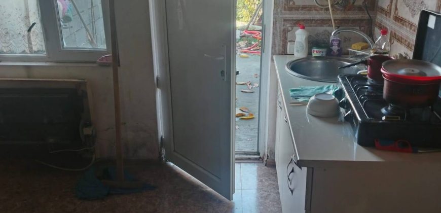 იყიდება 2 სართულიანი სახლი გორში, წმინდა წყლის დასახლებაში